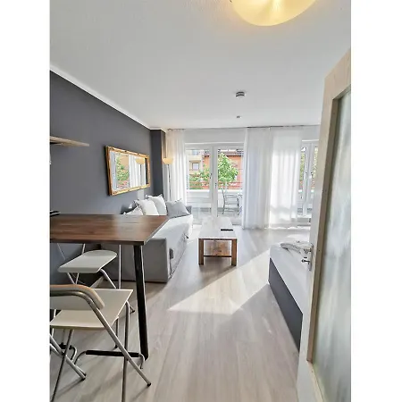 Stylish Studio - Close To City Centre - Netflix - Balcony Heidelberg Exterior foto